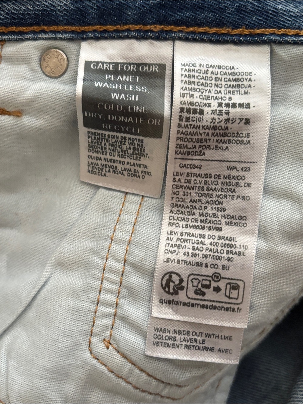 Levi's Straight Leg Blue Denim Jeans - Picture 8 of 8